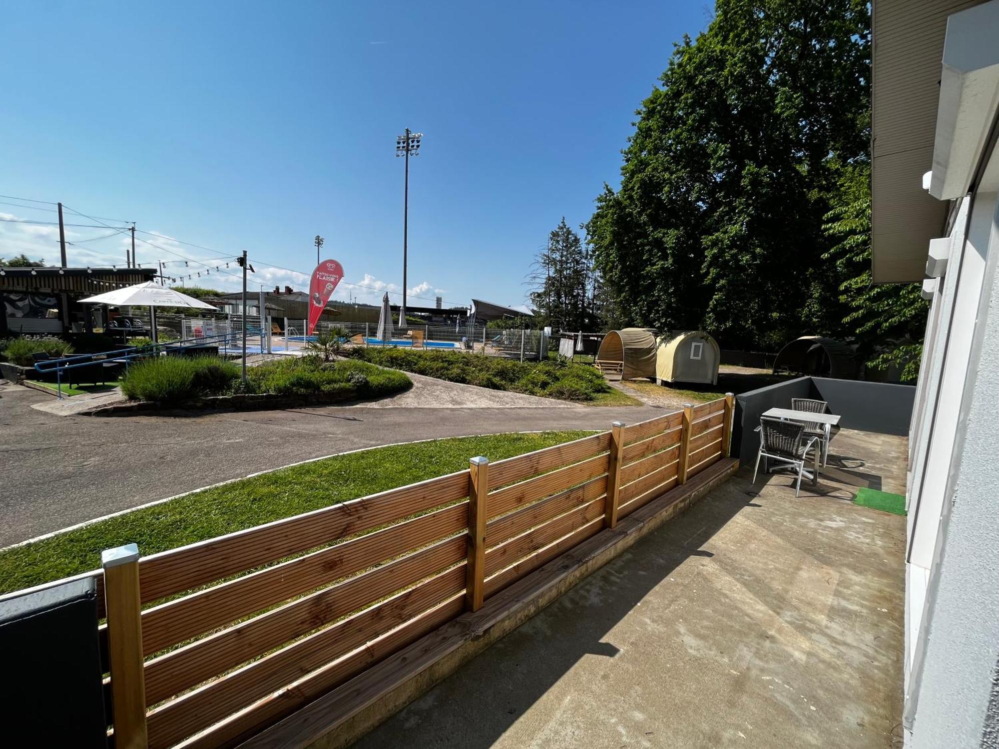 Domaine Du Château-epinal Parque de Campismo